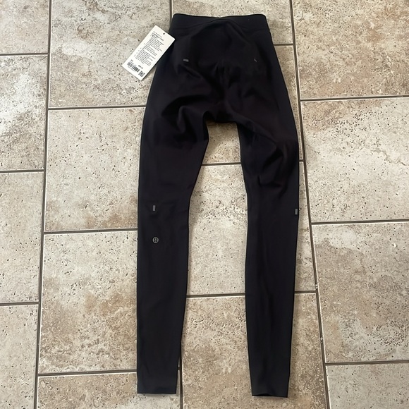 Lululemon license to train right 27", SIZE XS, NWT - Picture 3 of 9